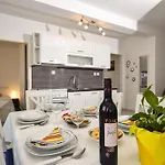 In Zadar With Sea View, Balcony, Air Conditioning, Wifi 685-2 *
