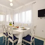 Apartmán In Zadar With Sea View, Balcony, Air Conditioning, Wifi 685-2