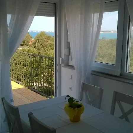 In Zadar With Sea View, Balcony, Air Conditioning, Wifi 685-2 * Zaton (Zadar)