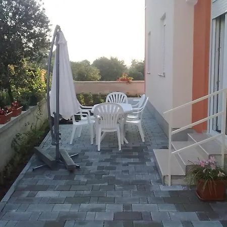 In Zadar With Sea View, Balcony, Air Conditioning, Wifi 685-2 Apartment Zaton (Zadar)