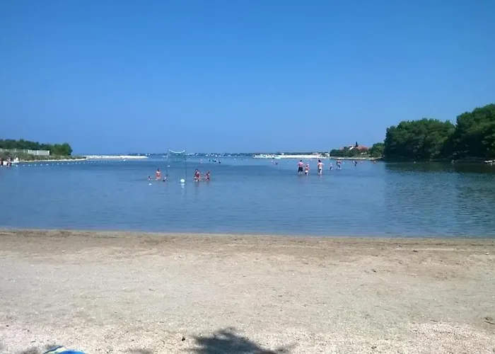 דירה In Zadar With Sea View, Balcony, Air Conditioning, Wifi 685-2 זאטון