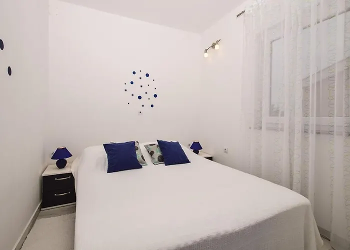 דירה In Zadar With Sea View, Balcony, Air Conditioning, Wifi 685-2 *